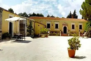 https://agriturismo-case-damma.sicilyhotelsitaly.net
