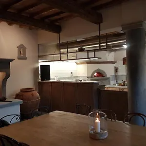  Séjour à la ferme Castello Di Pratelli
